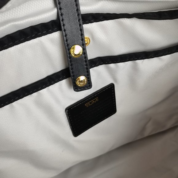 TUMI Voyageur Sidney Nylon Business Tote/Laptop bag - Picture 12 of 15